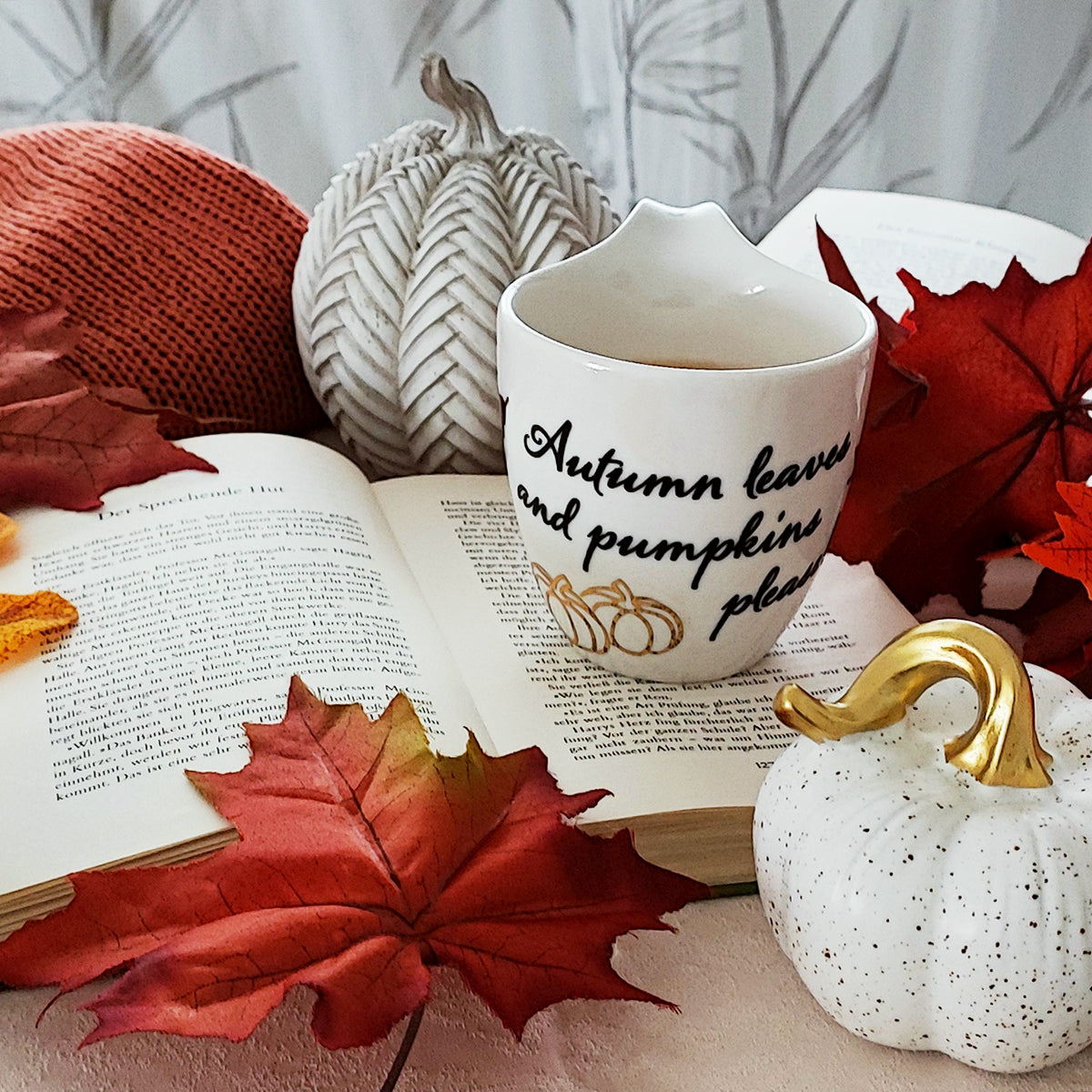 Tasse "Autumn Leaves", weiß