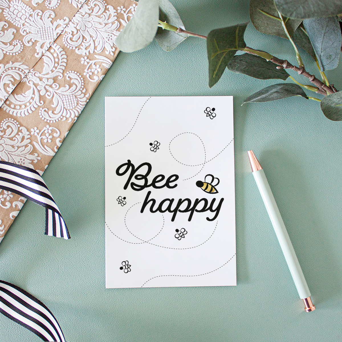 Postkarte "Bee happy" mit Goldfolie, 10 x 14 cm