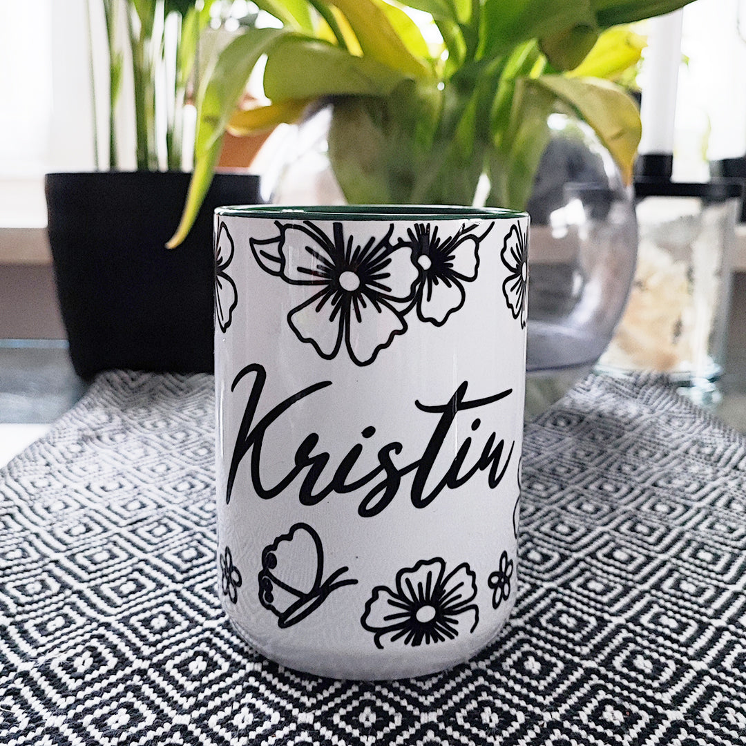 Tasse "Flowers", Name PERSONALISIERBAR, 425 ml (spülmaschinenfest)